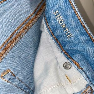 Size 6 American Eagle Shortie shorts for women